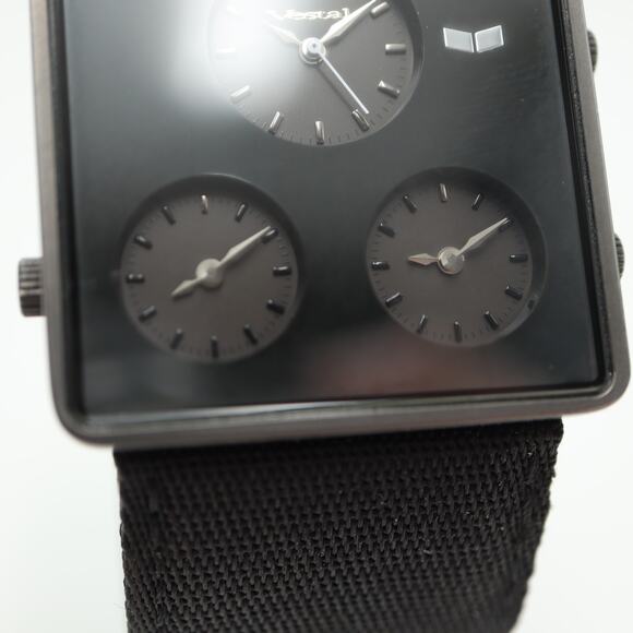 Vestal Savant Black Triple Time Zone Watch 38mm Mens Square Dial w New Battery - Picture 8 of 15